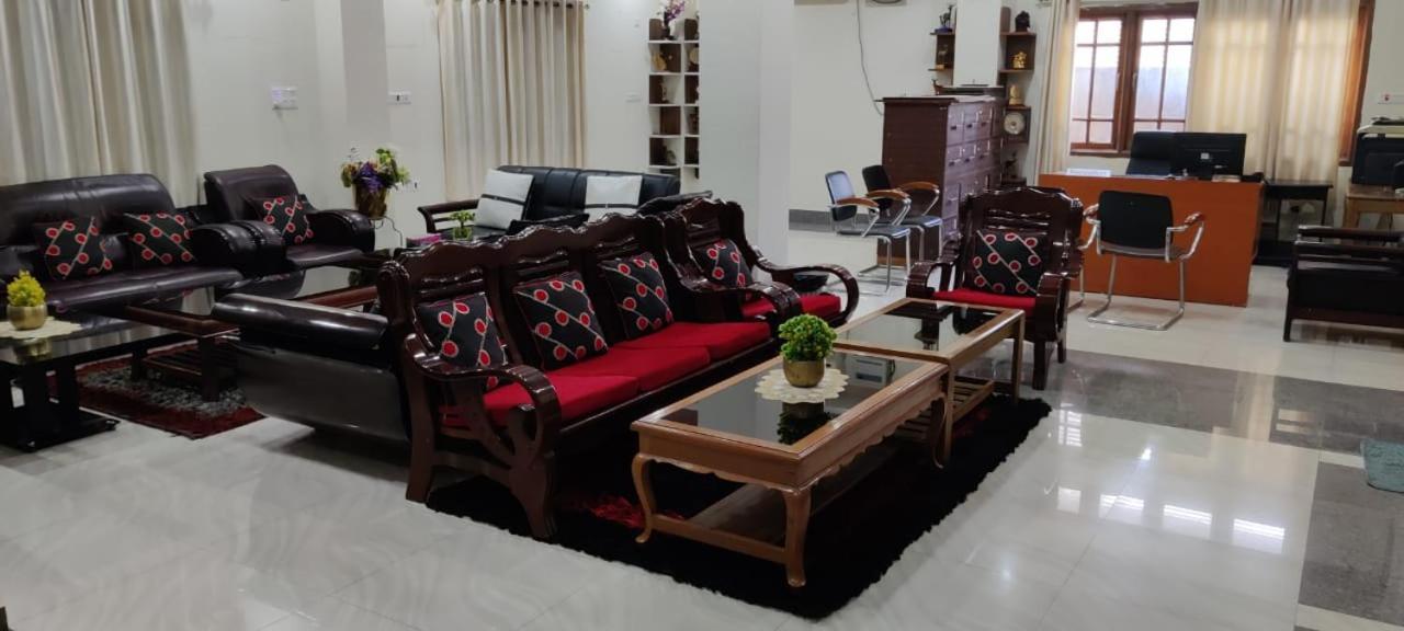 Iranyai Homestay Imphál Exteriér fotografie